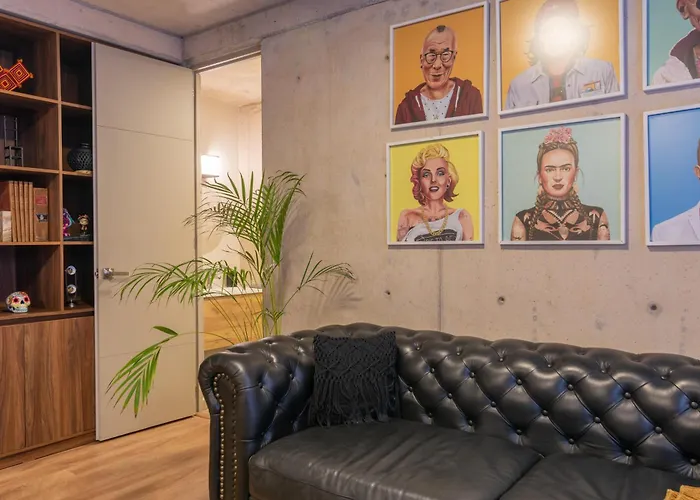 Spacious And Cozy In Apartamento