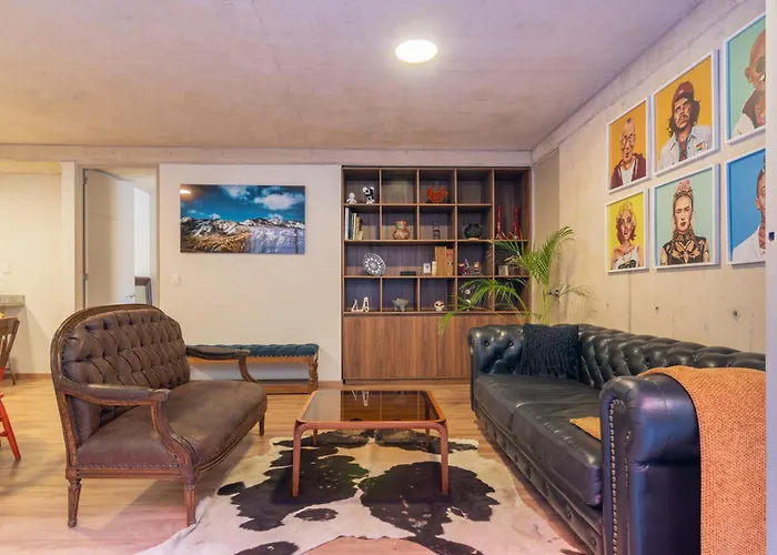 Spacious And Cozy In Apartamento