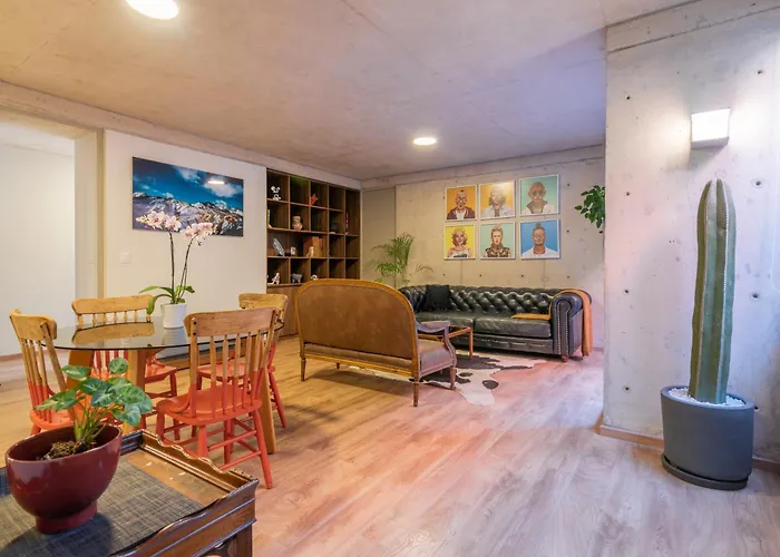 Spacious And Cozy In *